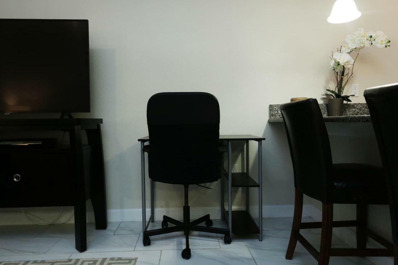 קיסימי C - New 4 Bedroom Home - 5 Miles To Disney - Free Water Park - Private Pool מראה חיצוני תמונה