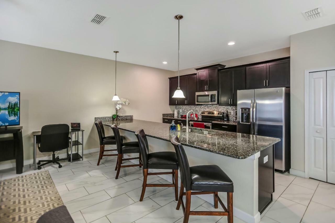 קיסימי C - New 4 Bedroom Home - 5 Miles To Disney - Free Water Park - Private Pool מראה חיצוני תמונה